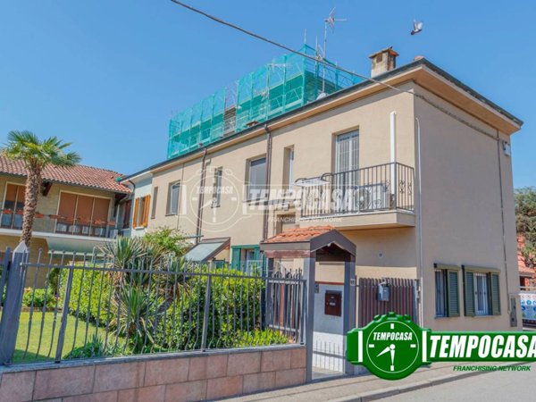 casa indipendente in vendita a Lacchiarella