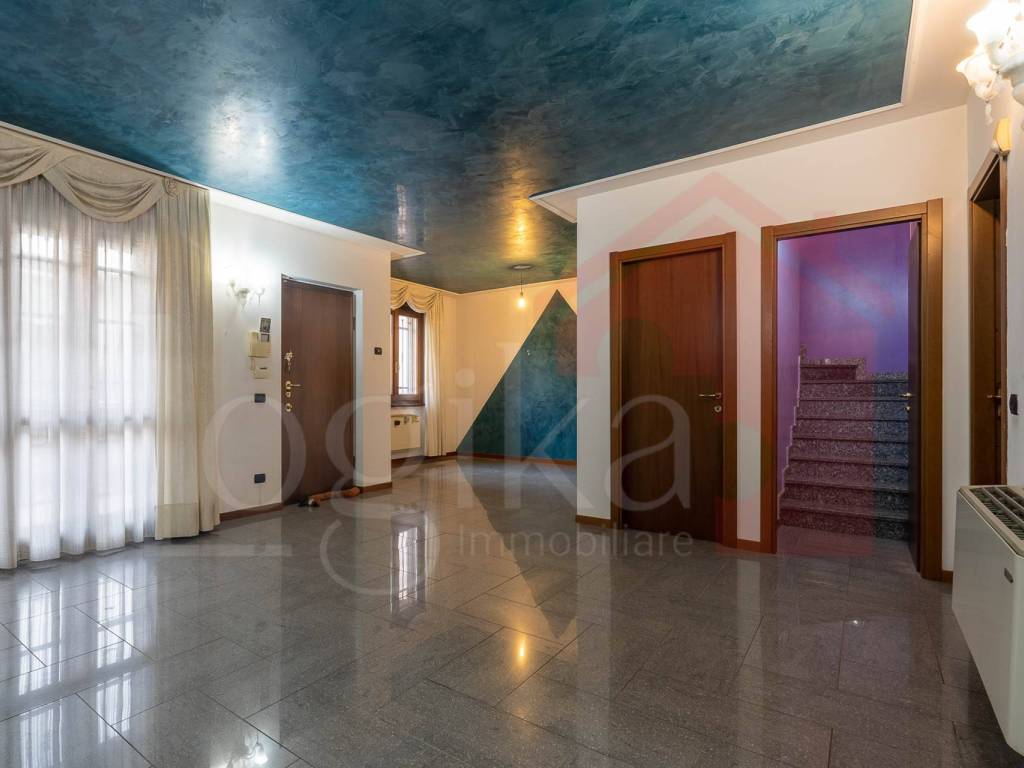 casa indipendente in vendita a Lacchiarella