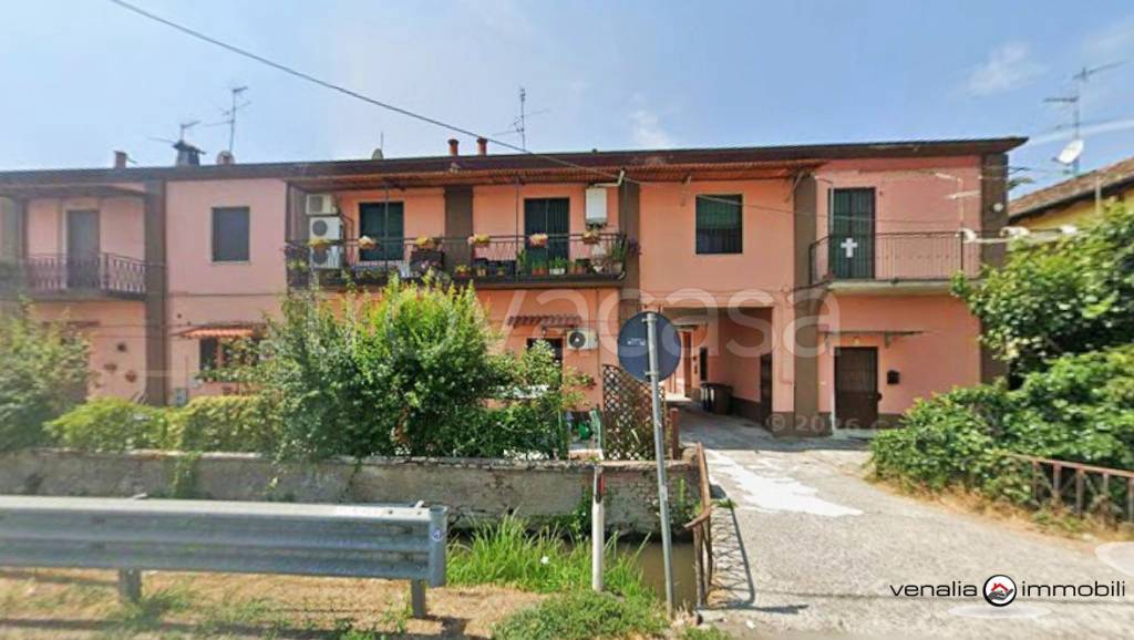 appartamento in vendita a Lacchiarella