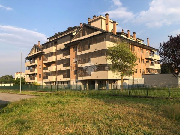 appartamento in vendita a Lacchiarella