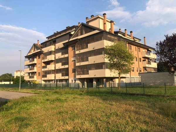 appartamento in vendita a Lacchiarella