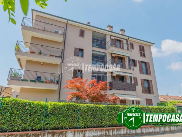 appartamento in vendita a Lacchiarella