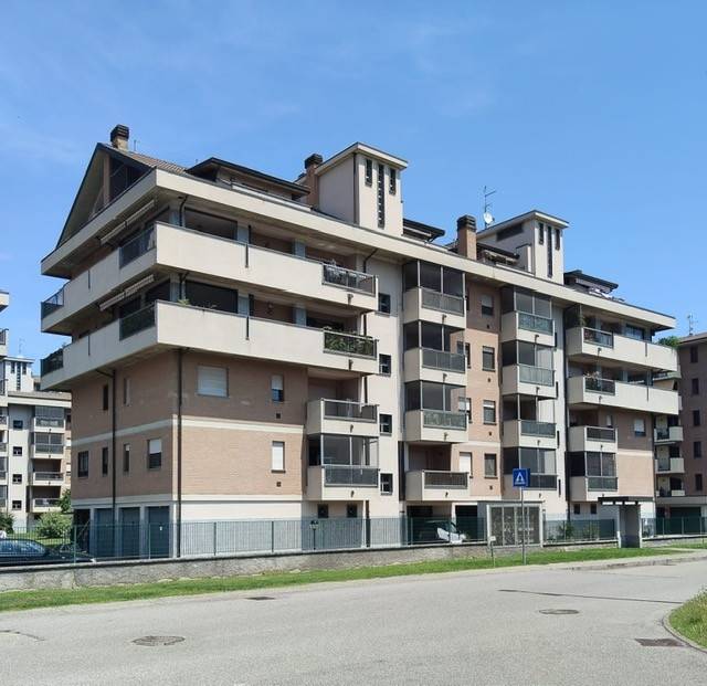 appartamento in vendita a Lacchiarella