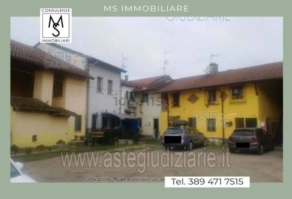 appartamento in vendita a Lacchiarella in zona Casirate Olona