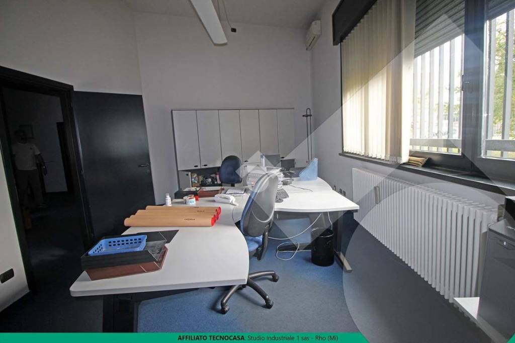 ufficio in vendita a Lainate