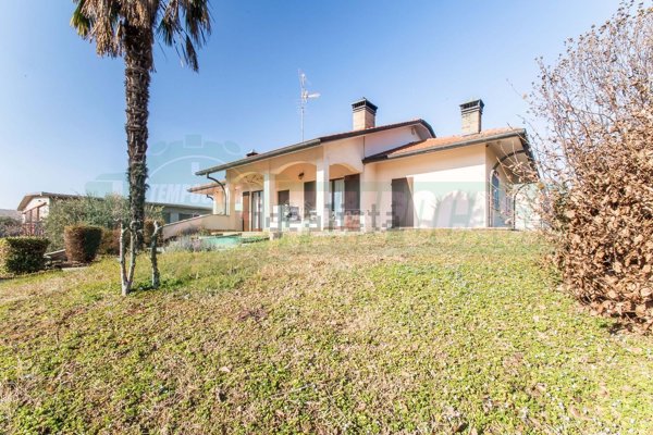 appartamento in vendita a Lainate