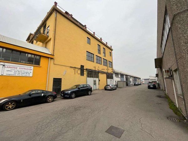 casa indipendente in vendita a Lainate