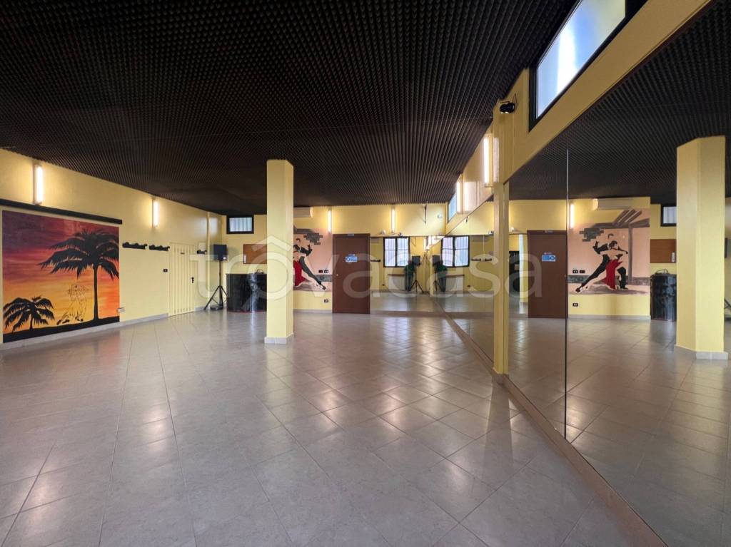 ufficio in vendita a Lainate