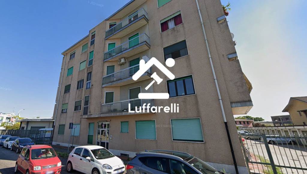 appartamento in vendita a Lainate
