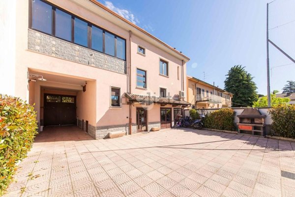 appartamento in vendita a Lainate