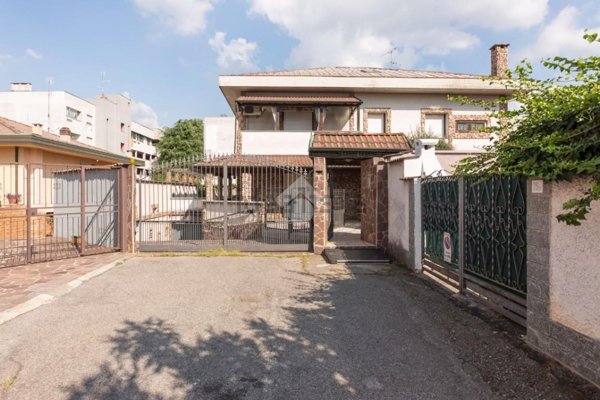 appartamento in vendita a Lainate