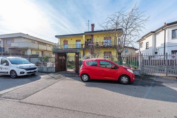 appartamento in vendita a Lainate