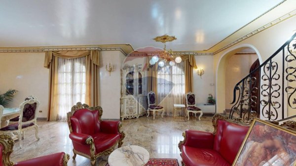 casa indipendente in vendita a Lainate in zona Pagliera