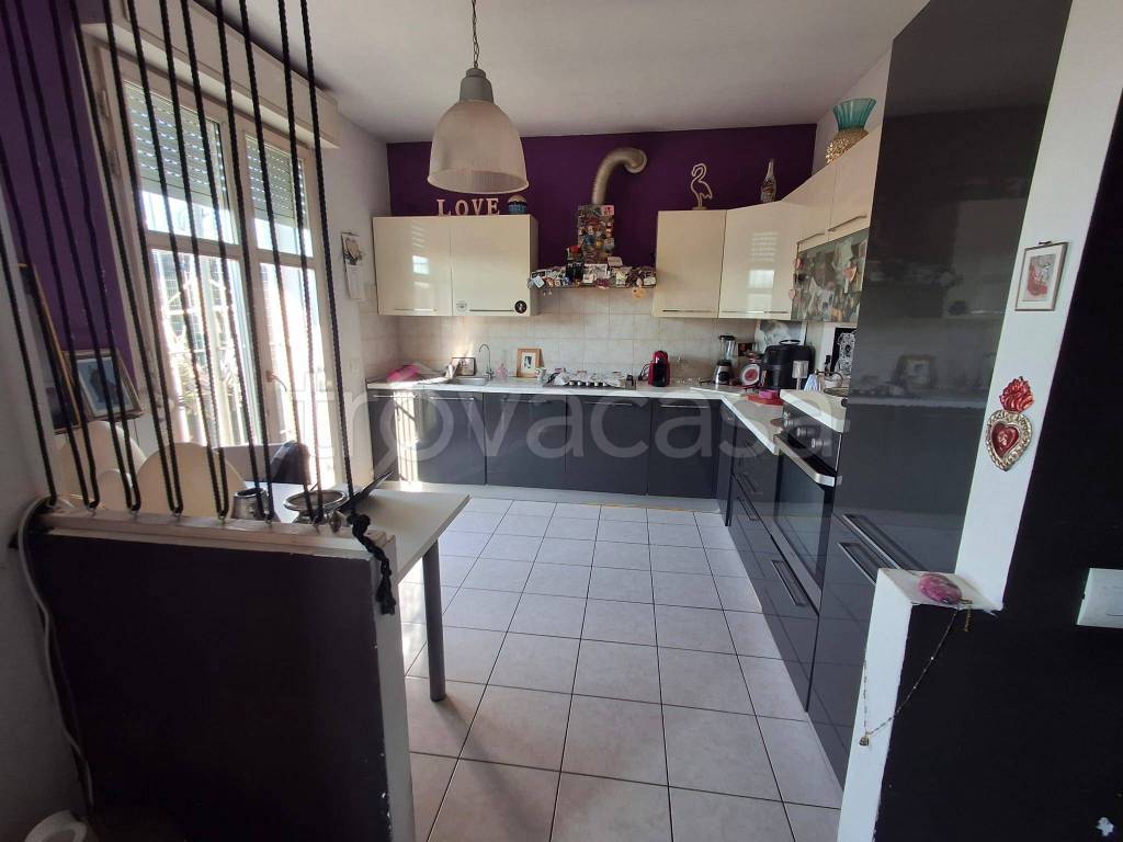 appartamento in vendita a Lainate