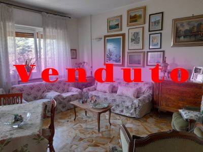 appartamento in vendita a Lainate
