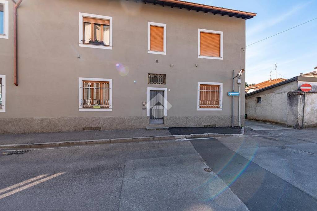 appartamento in vendita a Lainate