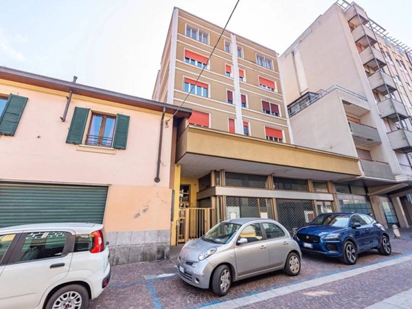 appartamento in vendita a Lainate