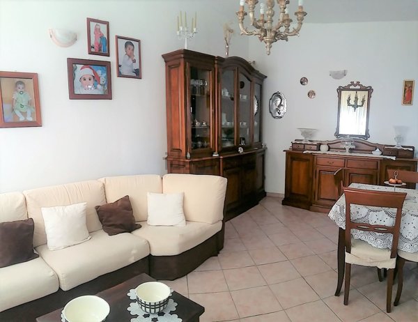 appartamento in vendita a Lainate
