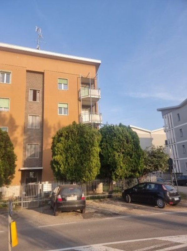 appartamento in vendita a Lainate