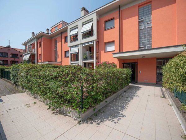 appartamento in vendita a Lainate