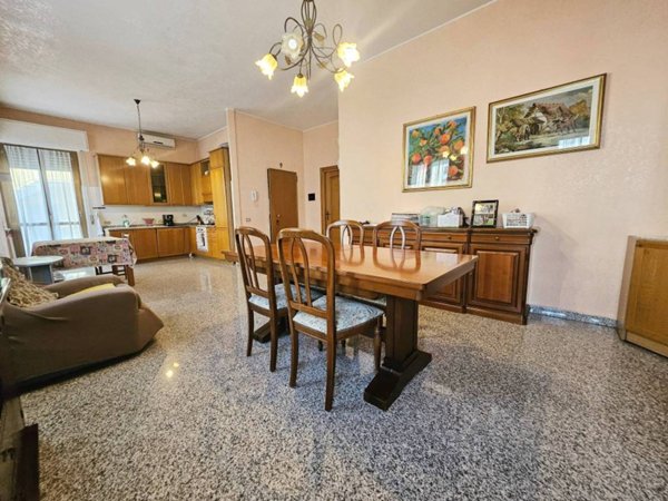 appartamento in vendita a Lainate