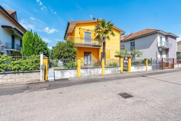 appartamento in vendita a Lainate