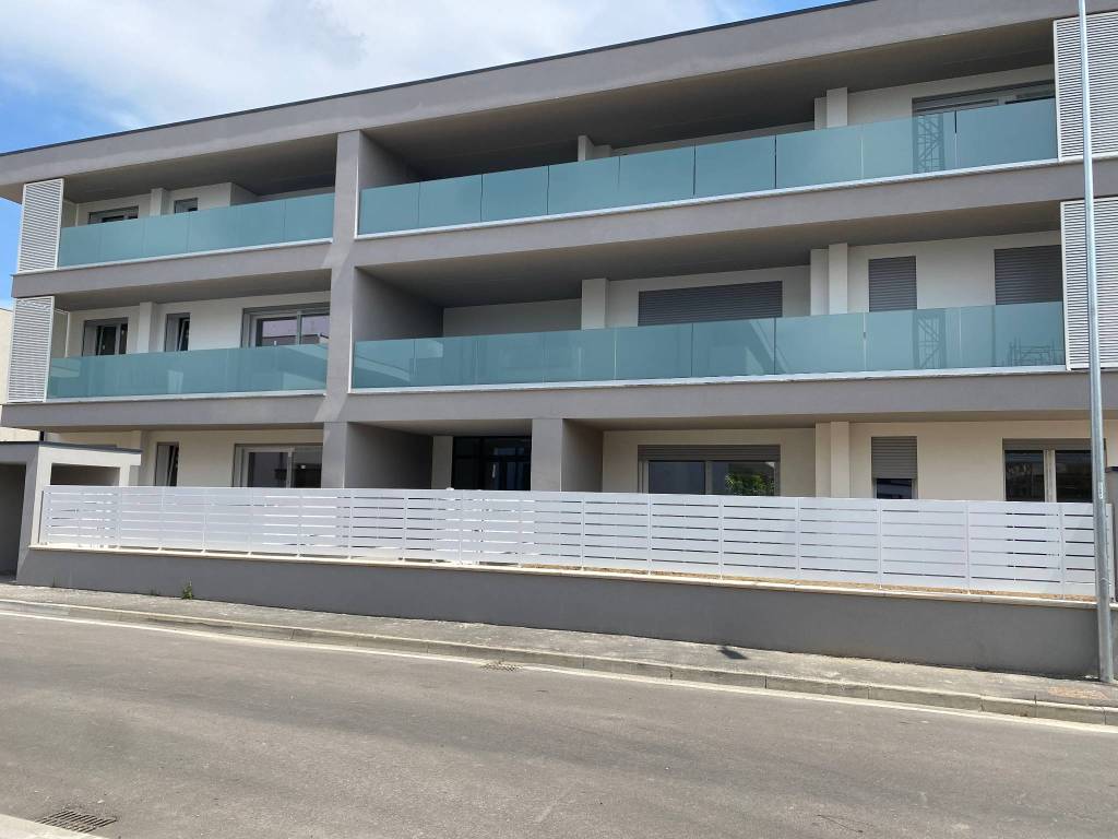 appartamento in vendita a Lainate