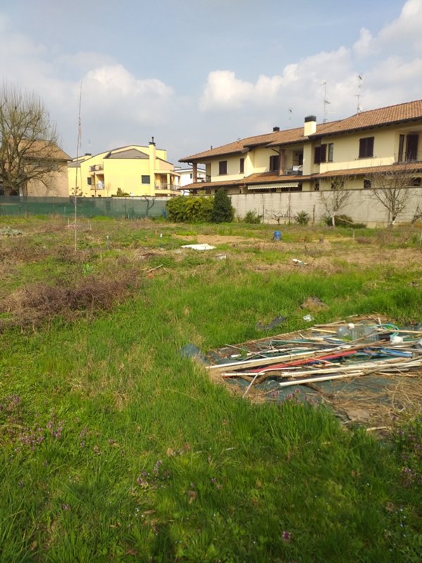 negozio in vendita a Lainate