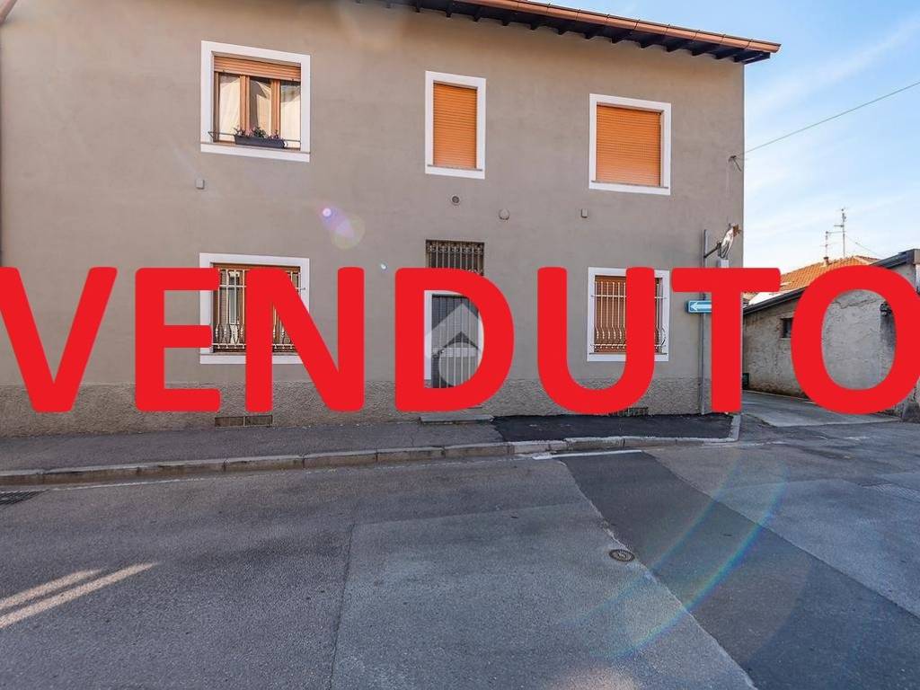 appartamento in vendita a Lainate
