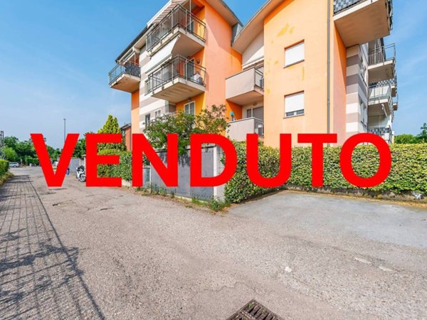 appartamento in vendita a Lainate
