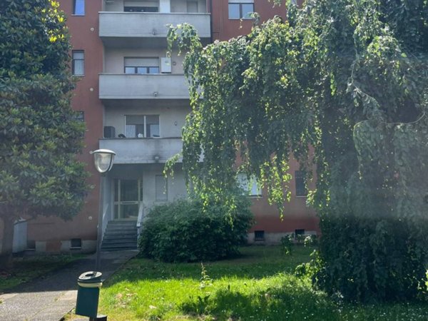 appartamento in vendita a Lainate