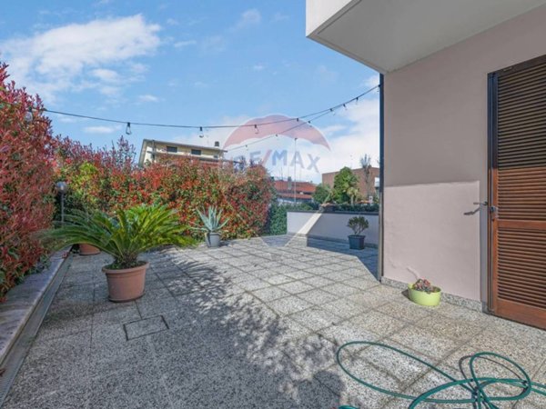 appartamento in vendita a Lainate