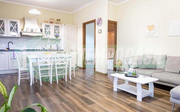appartamento in vendita a Lainate