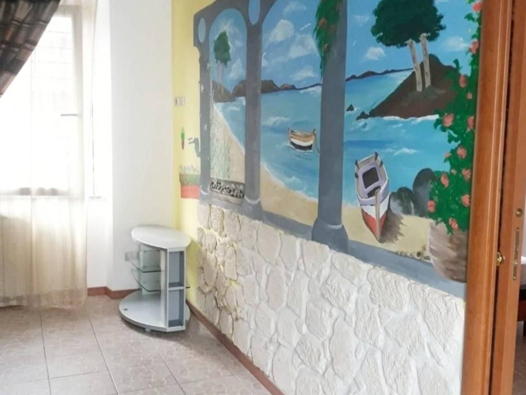 appartamento in vendita a Lainate in zona Barbaiana