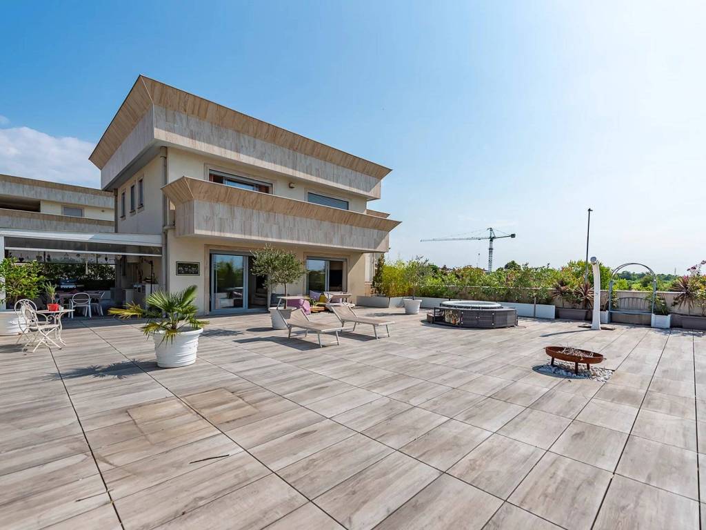 appartamento in vendita a Lainate