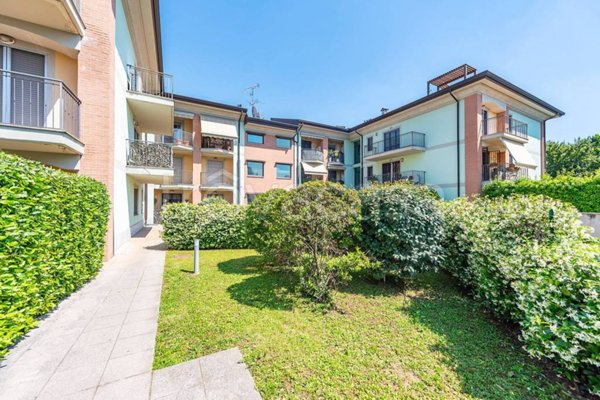 appartamento in vendita a Lainate