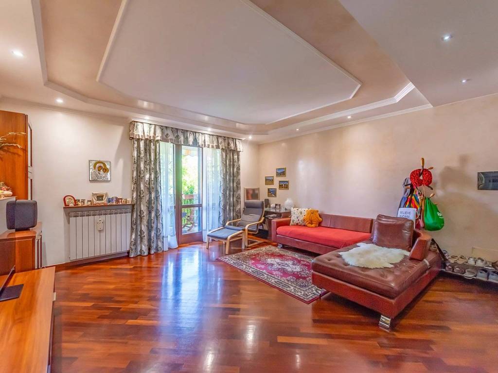 appartamento in vendita a Lainate