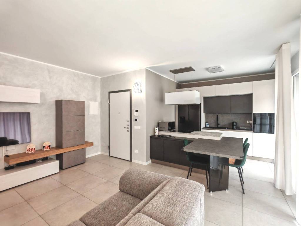 appartamento in vendita a Lainate