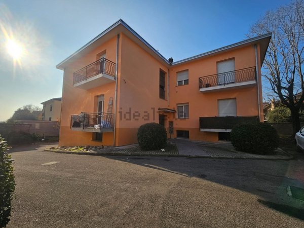 appartamento in vendita a Lainate