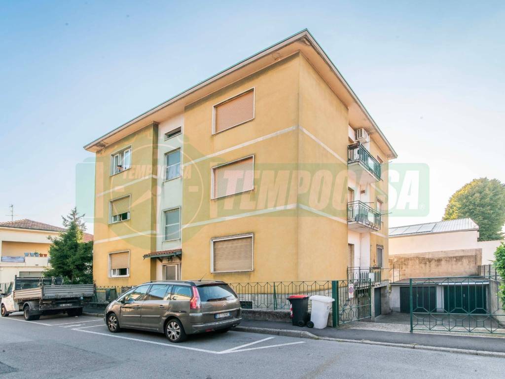 appartamento in vendita a Lainate