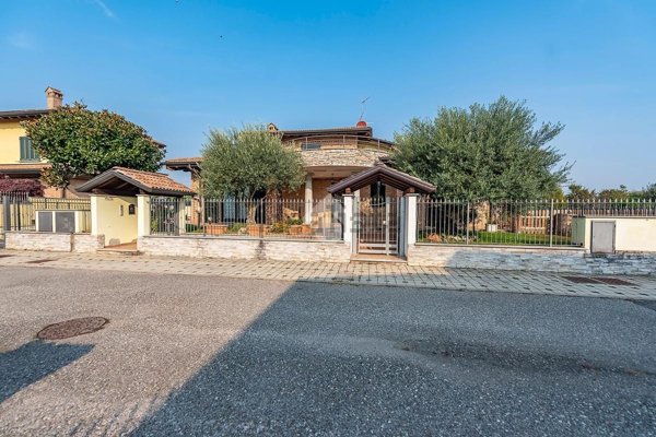 appartamento in vendita a Lainate