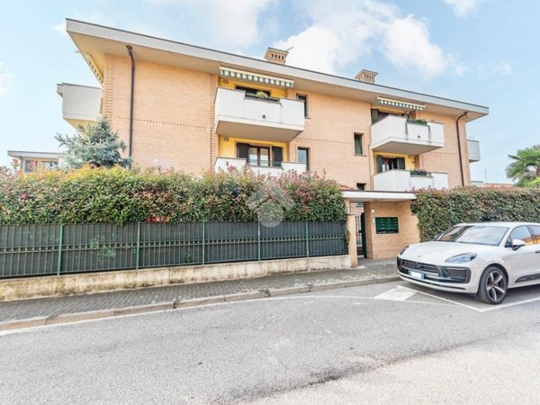 appartamento in vendita a Lainate