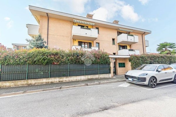 appartamento in vendita a Lainate