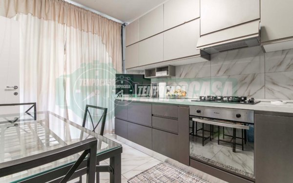 casa indipendente in vendita a Lainate