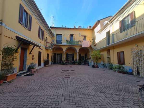 appartamento in vendita a Lainate