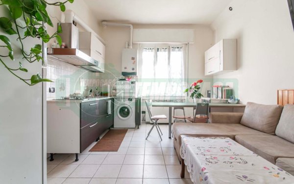 appartamento in vendita a Lainate