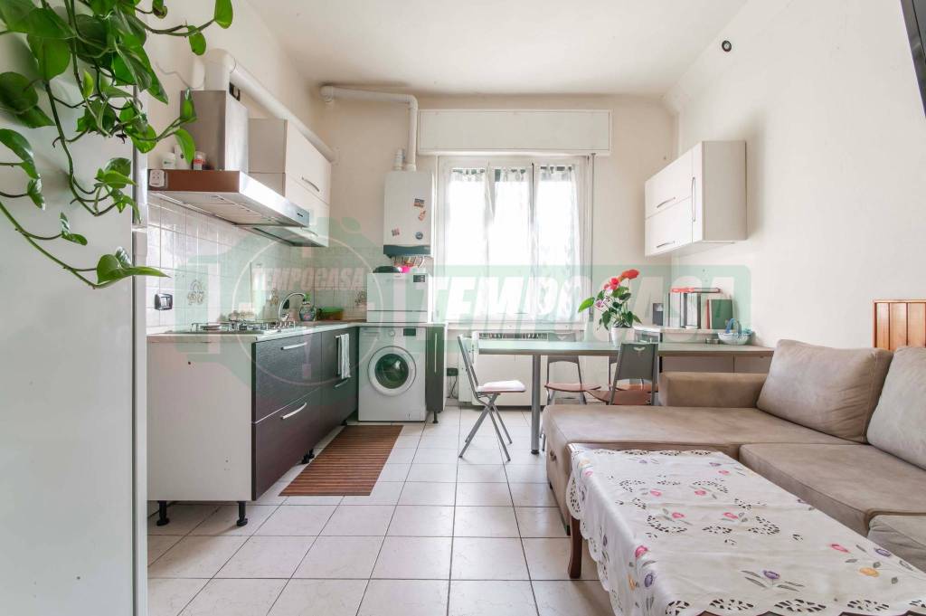 appartamento in vendita a Lainate