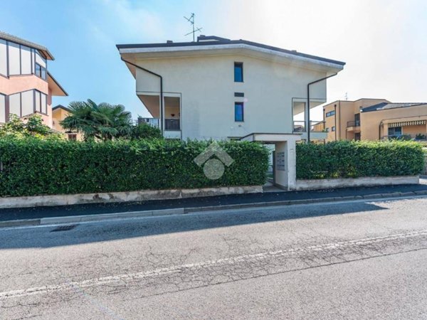 appartamento in vendita a Lainate