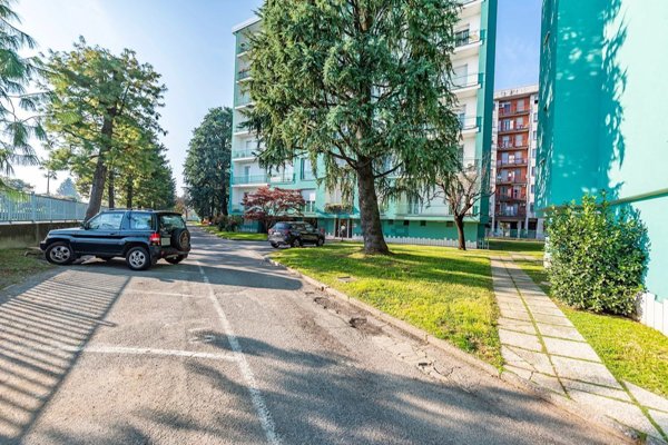 appartamento in vendita a Lainate