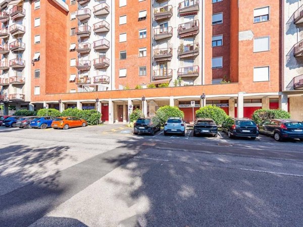 appartamento in vendita a Lainate